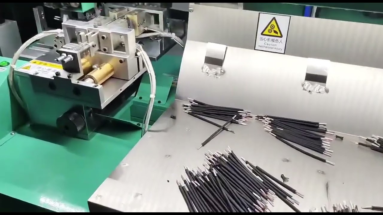 高速裁线热剥机实拍：编织线高效加工设备