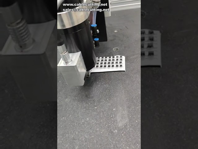 PUR热熔胶机｜平板电脑手机壳自动点胶系统，高效粘接方案