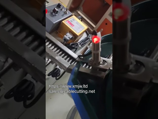 超静音自动振动盘送料半自动端子压接机，高效线束加工设备